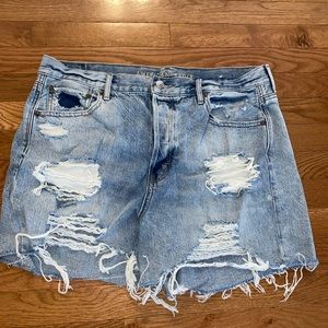 american eagle boyfriend shorts